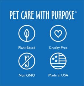 earthbath, Oatmeal & Aloe Grooming Wipes - Dog Wipes for Paws and Butt, Best Pet Wipes for Dogs & Cats, Helps Relieve Itchy & Dry Skin, Made in USA, Cruelty-Free - Vanilla & Almond 30 Count (1 Pack)