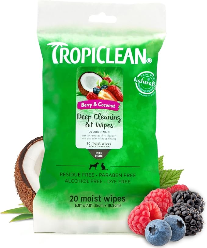 TropiClean Berry & Coconut Dog Wipes for Paws and Butt | Deep Cleaning Dog Grooming Wipes | Safe for The Face | Cat Friendly | 20 Count