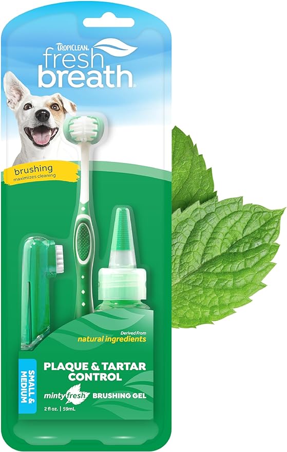 TropiClean Fresh Breath Toothbrush Kit for Small & Medium Dogs | Dog Toothbrush Kit to Fix Stinky Dog Breath | Easy to Use Plaque & Tartar Remover Kit