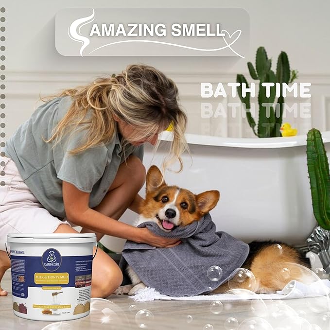 Madra Mor Milk & Honey Mud Spa Bath for Dogs | Dog Bath for Dog Grooming | Dog Coat Skin Care Products | 7.5lb Pail Mud Bath Dog Essentials with Multi-Purpose Key Chain