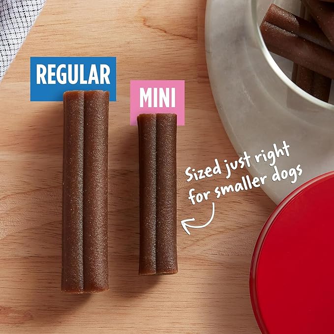 Milk-Bone Mini Comfort Chews, Rawhide Free Dog Treats with Unique Chewy Texture and Real Beef, 18 Mini Chews (Pack of 4)
