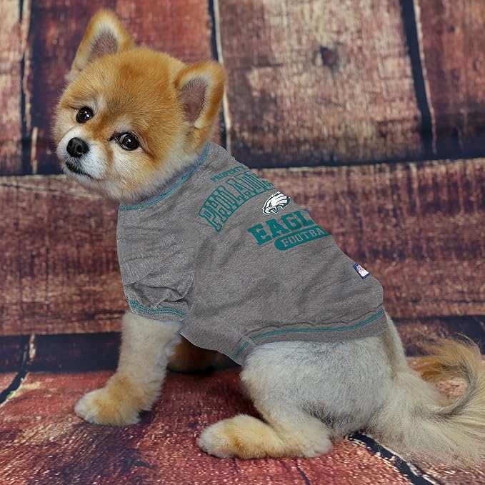 Pets First Philadelphia Eagles T-Shirt, Medium