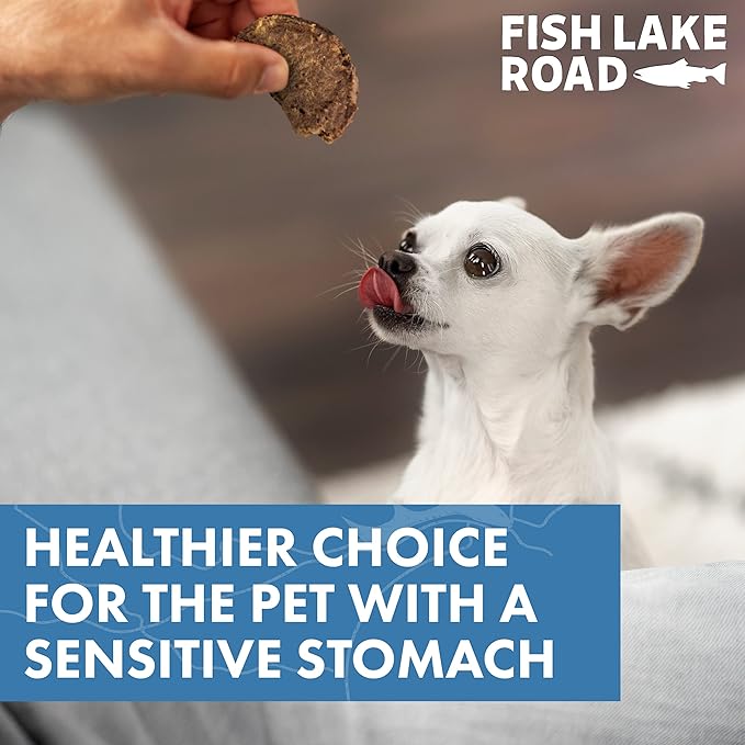 Freeze Dried Dog Treats - Dog Treats with High Omega 3 Values – Dog Training Treats for Peak Pet Performance – Ideal Puppy Treats with Fish Oil and Vitamin D
