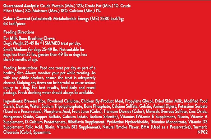 Milk-Bone Fresh Breath Brushing Chews, 25 Small/Medium Daily Dental Dog Treats Scrubbing Action Helps Clean Teeth