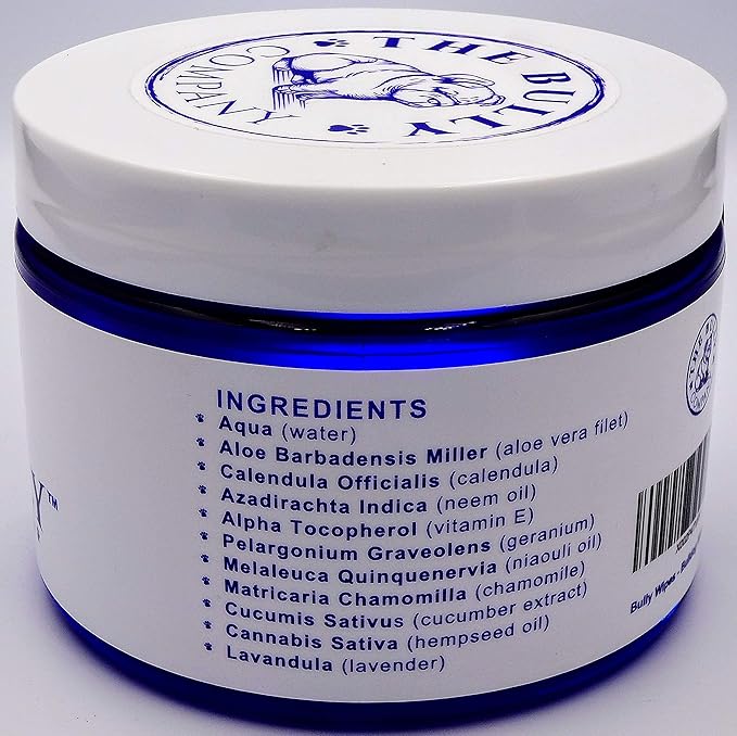 Bully Wipes - Bulldog Wrinkle Wipes Specifically for Bulldog Breeds All Natural Organic Formula Refreshing Botanical Scent - Removes Dirt - Safe to use around Eyes, Ears, Paw, Wrinkles!