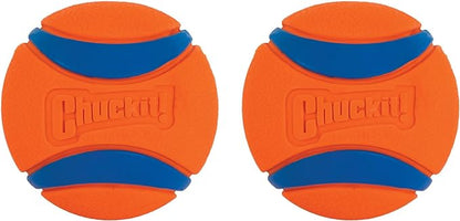 Chuckit Ultra Ball Dog Toy, Medium (2.5 Inch Diameter) Pack of 2, for breeds 20-60 lbs