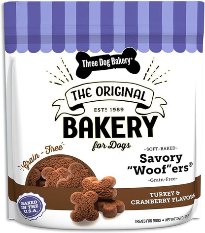 Three Dog Bakery Soft Baked Grain Free Meaty Woofers, Turkey and Cranberry Flavor, Premium Treats for Dogs, Brown, 25 oz