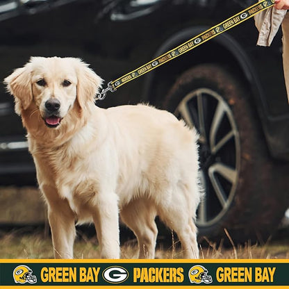 NFL PET Leash Green Bay Packers Dog Leash, Small Football Team Leash for Dogs & Cats. A Shiny & Colorful Cat Leash & Dog Leash Licensed by The NFL