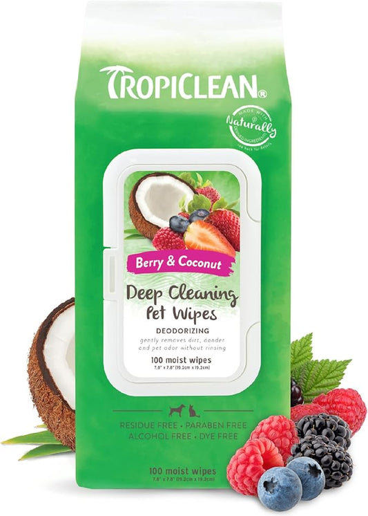 TropiClean Berry & Coconut Dog Wipes for Paws and Butt | Deep Cleaning Dog Grooming Wipes | Safe for The Face | Cat Friendly | 100 Count