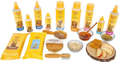 Burt's Bees for Pets Cat Naturally Derived Dander Reducing Wipes - Kitten and Cat Wipes for Grooming - Cruelty Free, Formulated without Sulfates and Parabens, Made in the USA, 50 Count - 3 Pack