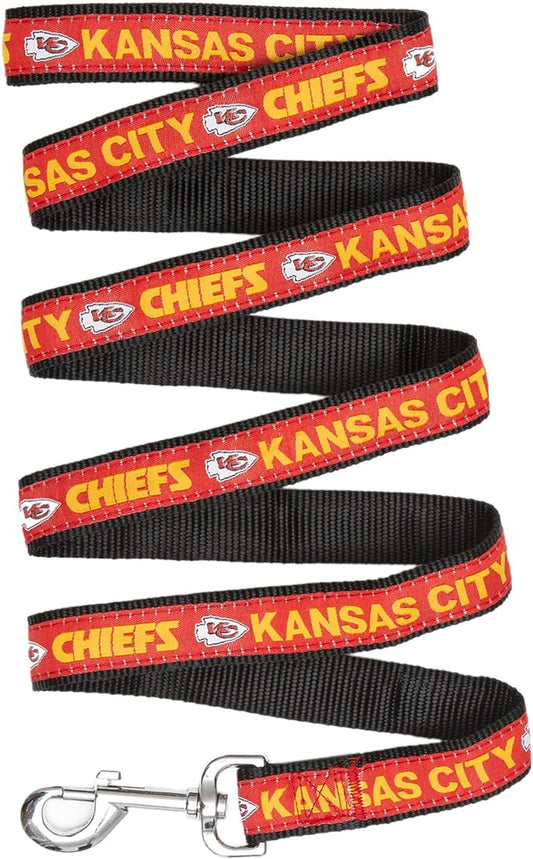 NFL PET Leash, Medium, Kansas City Chiefs Dog Leash, Football Team Leash for Dogs & Cats. A Shiny & Colorful Dog & Cat Leash with Embroidered Team Name/Logo Licensed by the NFL