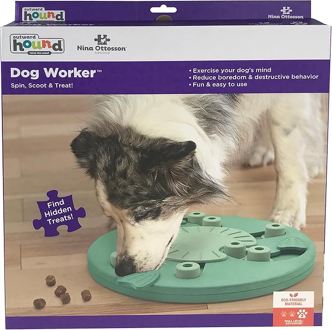Outward Hound Nina Ottosson Dog Worker Dog Puzzle Interactive Treat Puzzle Dog Enrichment Dog Toy, Level 3 Advanced, Green