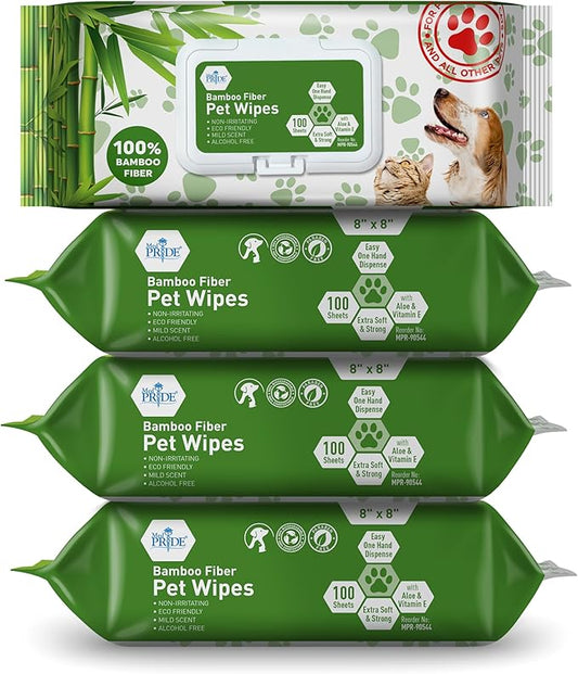MED PRIDE Pet Wipes XL [4 Packs = 400 Wipes] 8”x8” - 100% Bamboo Fiber Hypoallergenic Dog and Cat Cleaning Wipes with Aloe Vera- Alcohol and Paraben-Free Deodorizing Pet Wipes- Dog/Puppy Bath Wipes