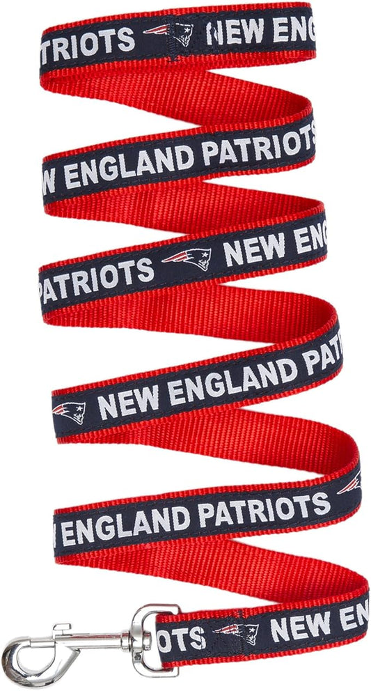 NFL PET Leash, Large, New England Patriots Dog Leash, Football Team Leash for Dogs & Cats. A Shiny & Colorful Dog & Cat Leash with Embroidered Team Name/Logo Licensed by the NFL