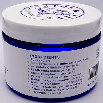 Bully Wipes - Bulldog Wrinkle Wipes Specifically for Bulldog Breeds All Natural Organic Formula Refreshing Botanical Scent - Removes Dirt - Safe to use around Eyes, Ears, Paw, Wrinkles!