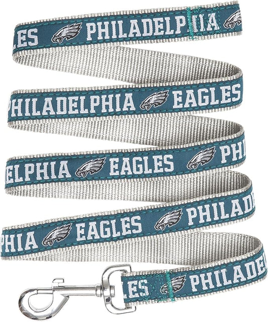 NFL PET Leash, Medium, Philadelphia Eagles Dog Leash, Football Team Leash for Dogs & Cats. A Shiny & Colorful Dog & Cat Leash with Embroidered Team Name/Logo Licensed by the NFL